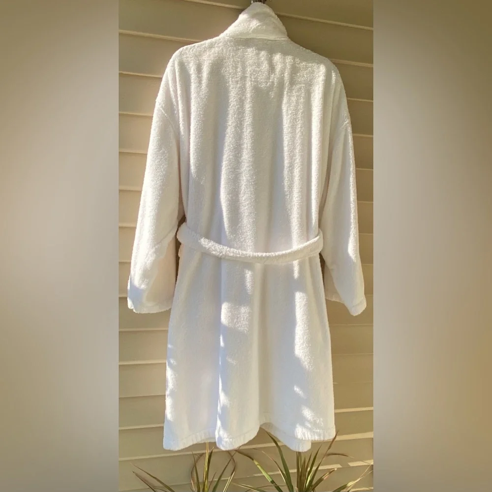 Gently Loved Sz-L/XL Robe By:”Hotel Collection” Luxurious💯Cotton White Bathrobe